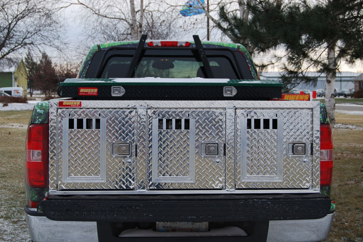 Owens Hunter Aluminum Triple Dog Box for Three Dogs in Truck Bed