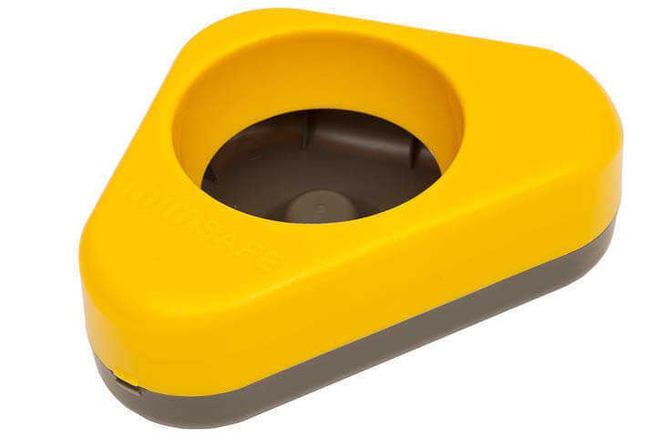 http://www.adeopets.com/cdn/shop/products/MIM_plastic_dog_water_bowl_non-spill_1024x1024.jpg?v=1553868827