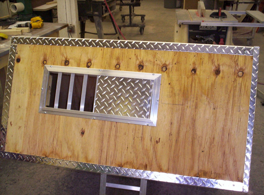 Homemade dog 2025 box ideas